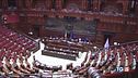 Coprifuoco alle 22 lo scontro continua