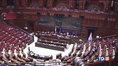 Coprifuoco alle 22 lo scontro continua