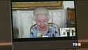 La vita continua, la Regina torna sul trono