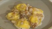 Gusto Verde: Ravioli con ricotta, pere e noci