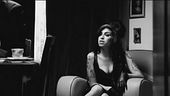 Amy Winehouse ci lasciava 10 anni fa