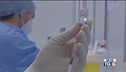 Aumentano i ricoveri. Vaccini, terza dose?