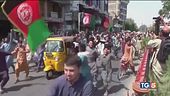 Rabbia e terrore afghani in piazza