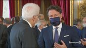 Entra in scena Mattarella
