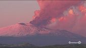 La spettacolare eruzione dell'Etna