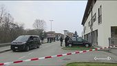 Soffoca il figlio e poi si uccide