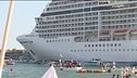 Via le grandi navi dalla laguna