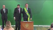 L'esercito scarica Bolsonaro