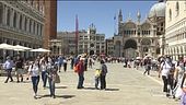 E' già assalto alle città d'arte