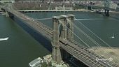 Tutti in bici sul ponte di Brooklyn