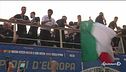 È polemica sul bus azzurro