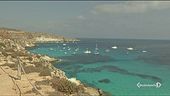 Spiaggia dei conigli solo per pochi