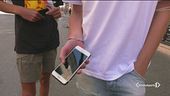Presidi e smartphone, è guerra