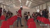 Contagi giù col vaccino ai giovani
