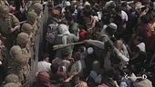 "Via dall'Afghanistan o reagiremo"