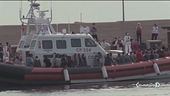 Lampedusa ricorda, sbarcano in 400