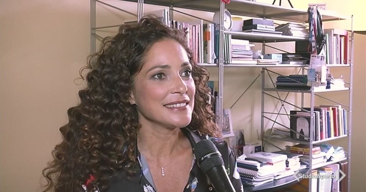 Studio Aperto: "Storia di una famiglia perbene" al via su Canale 5 ...
