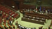 Manovra al voto con polemiche