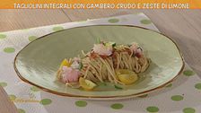 Tagliolini con gambero crudo e zeste di limone