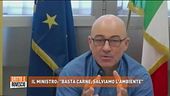 Il ministro: "Diminuire il consumo di carne"