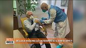 De Luca vaccina le categorie (e il suo staff?)