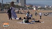 Addio coprifuoco, la festa di Barcellona