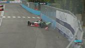 Buemi tocca Rast, weekend no per Audi