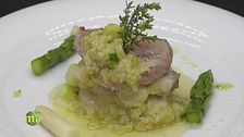 Millefoglie di filetto di maialino e asparagi