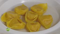 Cappelletti con prosciutto cotto San Giovanni