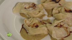 Tortelloni ripieni di ricotta e cotechino