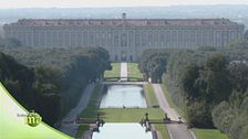 Le splendore del giardino della Reggia di Caserta e i distillati delle erbe presenti