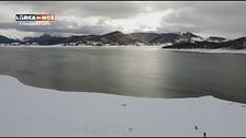 Sul lago ghiacciato