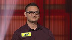 Tony affronta la sfida finale