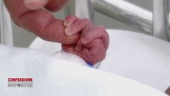 Mamma positiva al covid abbandona la sua bambina