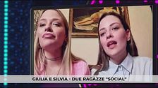 Giulia e Silvia - due ragazze "social"
