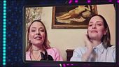 Momento hot per Giulia e Silvia