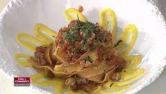 Pappardelle al ragù e crema di riso allo zafferano e Anguilla laccata
