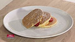 Pancake con fragole e crema di vaniglia