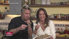 Spaghetti alla chitarra con salmì di manzo e Tortini di carote e cioccolato