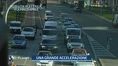 Mobilità elettrica, i fulmini di aprile