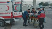 Tahsin viene trasportato d'urgenza in ospedale