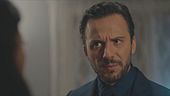 Bülent prende le distanze da Cahide