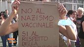 Il popolo No Pass ancora in piazza