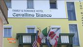 San Candido: l'hotel no mask "Il cavallino Bianco"