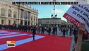 La protesta contro il manifesto dell'orgoglio gay