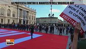 La protesta contro il manifesto dell'orgoglio gay
