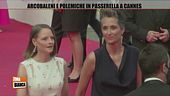 Arcobaleni e polemiche in passarella a Cannes