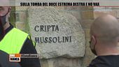 Sulla tomba del Duce