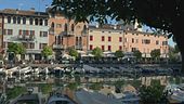A Desenzano, vicino alle Prealpi