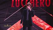 Showdown | Paul McCartney canta "Let it be"
